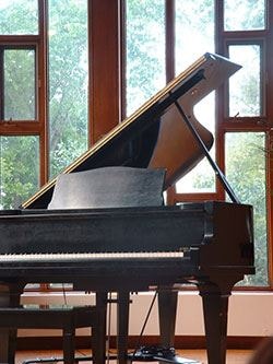 Dry Winter Equals Dry Pianos