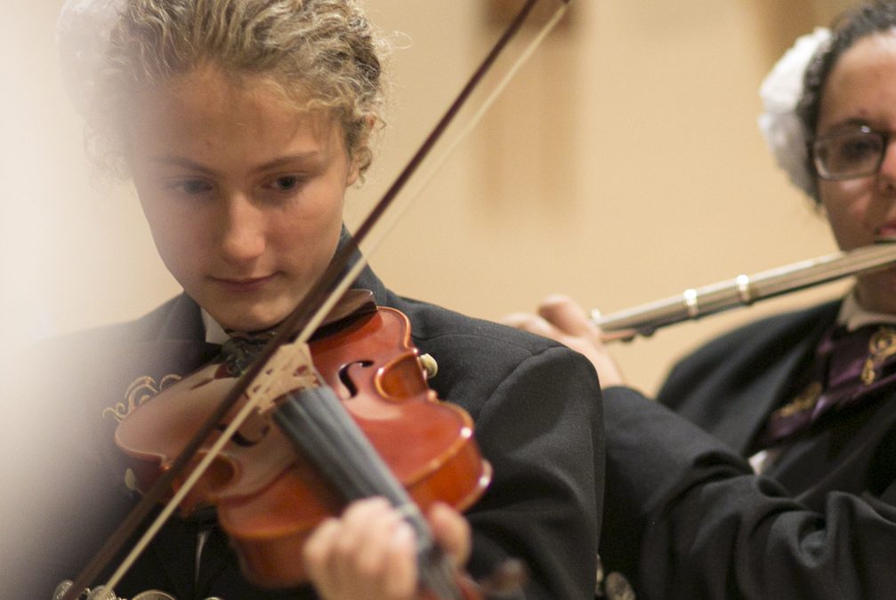 Violin in Mariachi Music – An Overview